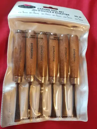 FOOTPRINT  6 pcs carving tool set #30, View more