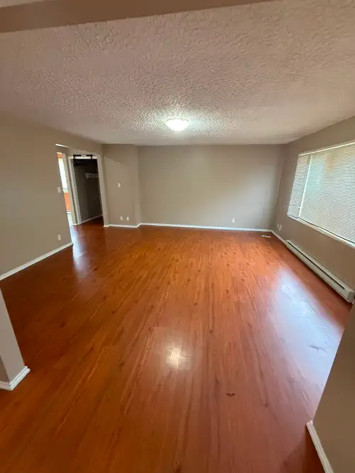 3 bedroom 1 bathroom. Off street parking, back yard, laundry.