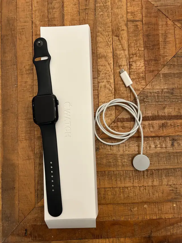 Apple Watch Series 8 45mm628632836755231223