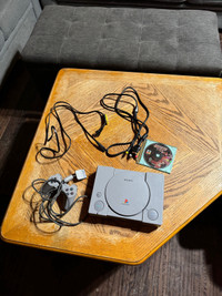 PS1 with controller, power cord, av cable 