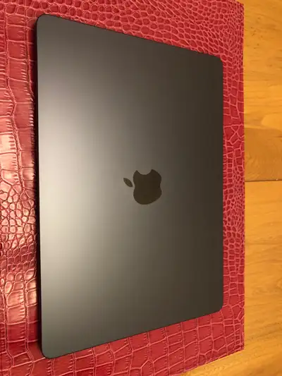 MacBook Air M2 (NEUF), View more