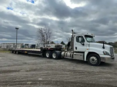 Make: TrailKing Model: TK80HST Length: 53 Ft Features: 46564.0 kg GVWR, Air Ride Suspension, Air Bra...