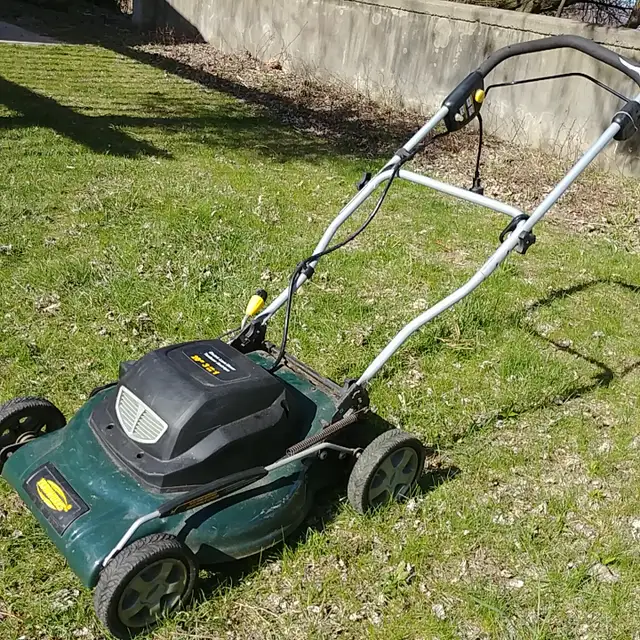20" steel-body YARDWORKS Electric Mulcher Mower (r.$499+) in Lawnmowers & Leaf Blowers in City of Toronto - Image 2