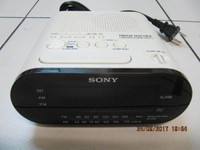 Classic Sony ICF-C218 FM/AM Clock Radio Dream Machine Circa2006