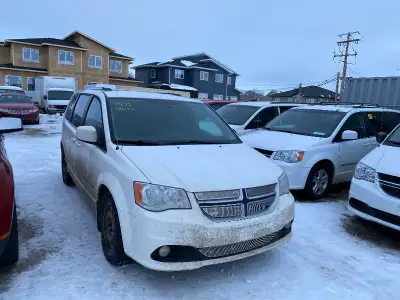 Parting out 2011-2020 generation Dodge Grand Caravan. Lots of parts available let me know what you n...