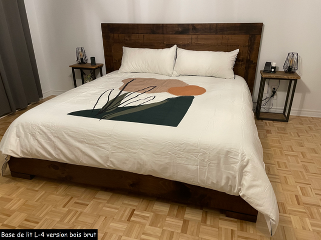 Base de lit en bois neuve in Beds & Mattresses in City of Montréal - Image 4