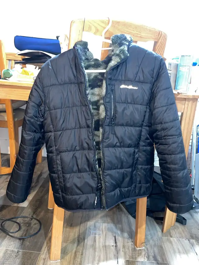 Children’s Reversible Jacket in Kids & Youth in Laval / North Shore - Image 2