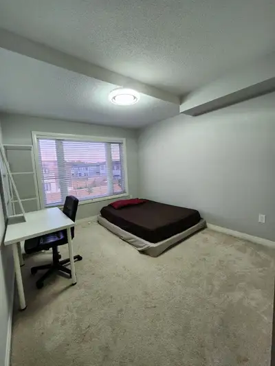 Furnished room for rent in Bowmanville