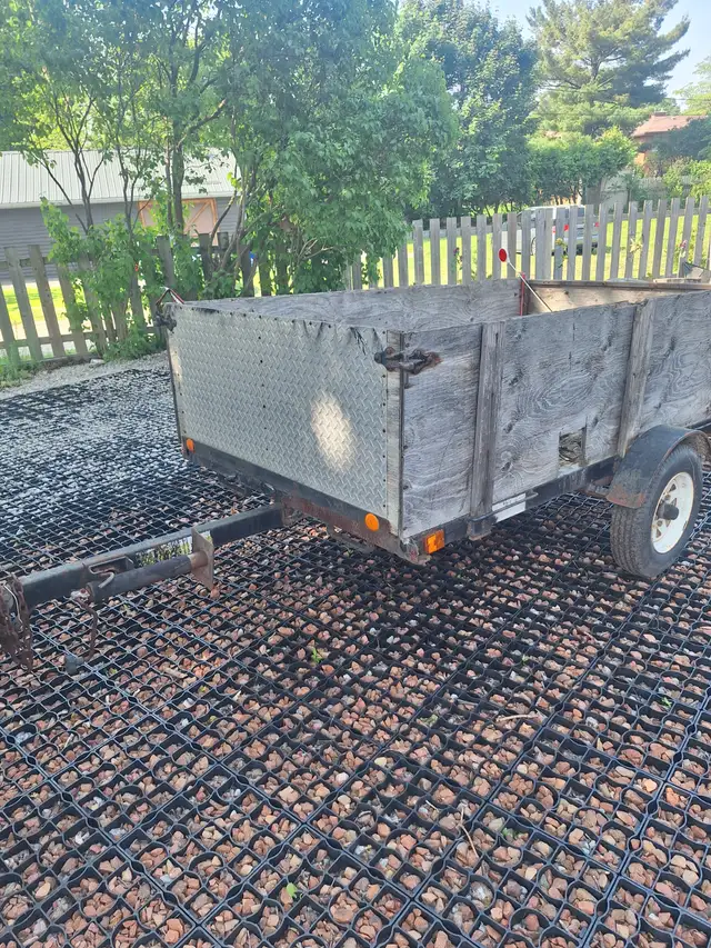 Use but good trailer in Cargo & Utility Trailers in Cambridge - Image 4