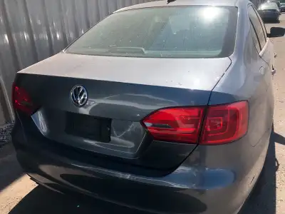It Has sunroof ,Rims and high lights .