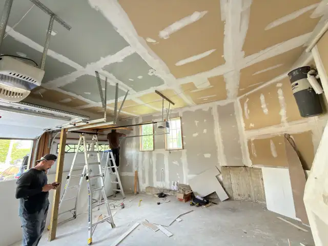 Epoxy flooring 572421263233525764