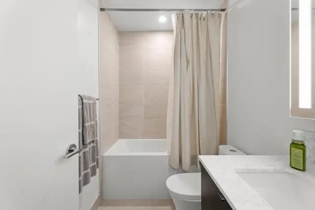 ️ Beautiful 1 Bedroom Condo for Rent – $2,150/month 5