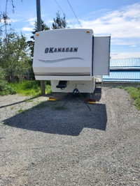 2007 Okanagan 5th wheel Trailer