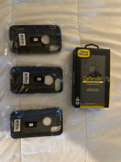 OTTER Defender case  + 3 extra rubbers iPhone 7 Plus  or 8plus, View more