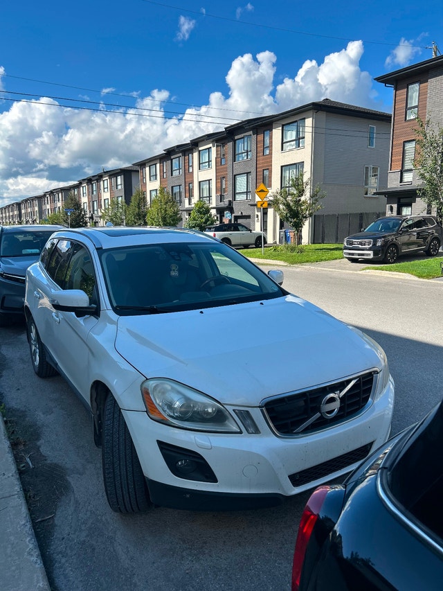 Volvo XC60 2010 — photo 5