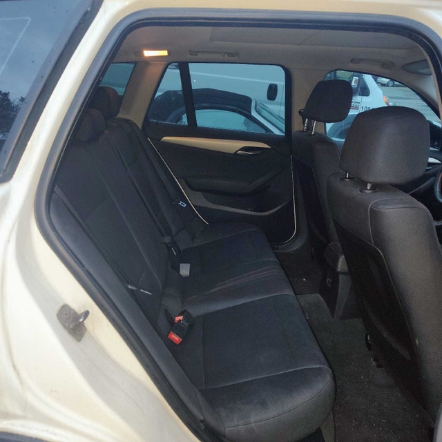 BMW X1 XDRIVE I28 2014 — photo 5