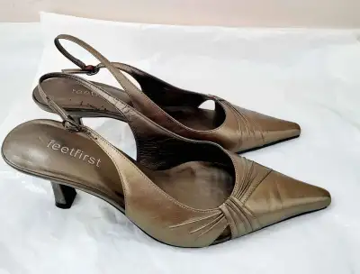 Womens Gold Shoes from Feet First Comfort Low Heels Pumps 9.5, View more