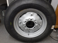 Tractor Front Tire and Rim Complete 600 x 16 3R Fits Ford and MF