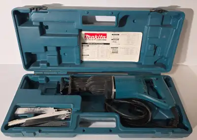 Makita JR3000V reciprocating saw, View more