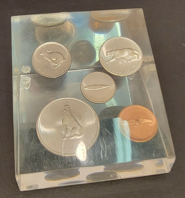 Coin Set- Vintage Lucite Desktop 1967 Canadian Centennial Coins in Arts & Collectibles in Fredericton - Image 2
