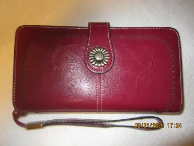 SENDEFN Leather RFID wallet - NEW, View more