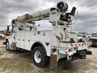 2016 Freightliner / Altec Digger Derrick (DC47)