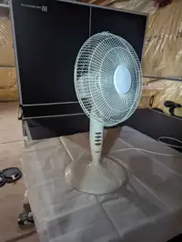 Table fan 