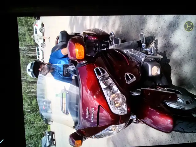 HONDA GOLDWING 30th ANNIVERSARY in Touring in Gatineau - Image 3