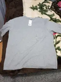 Uniqlo Grey Oversized Short Sleeve T-Shirt Size Small
