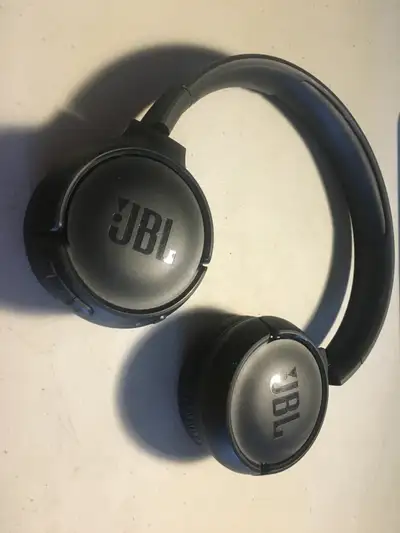Headphones + mouse combo, View more