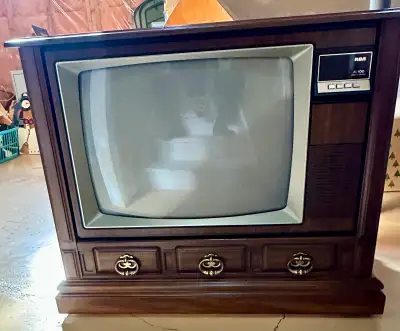 TV, RCA Color 26 Inch CRT Cabinet with 3 Remotes, View more