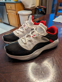 Men's Jordan sneakers, size 7