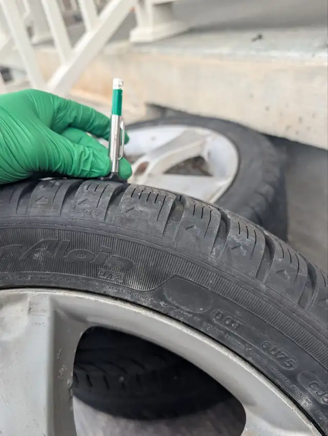 Mazda 3 Wheels   205 50 17 in Tires & Rims in Markham / York Region - Image 3