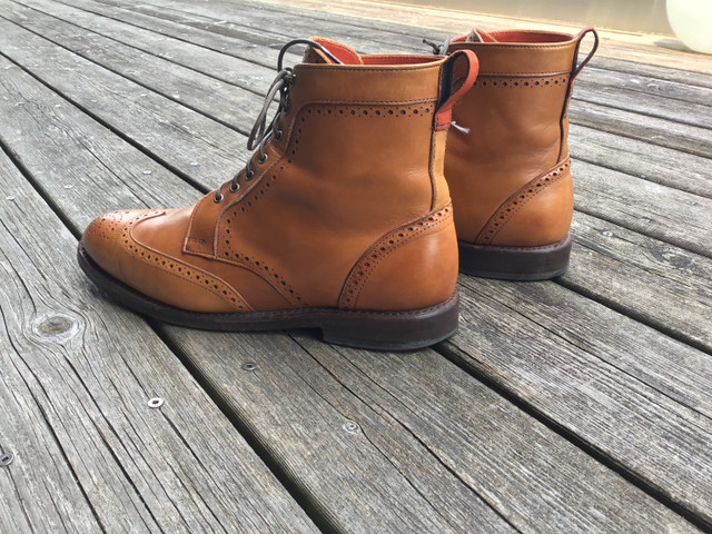 Allen Edmonds 9 D Dalton walnut dress boot  in Men's Shoes in St. Catharines