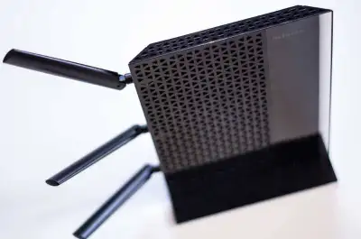 NETGEAR Nighthawk WiFi Range Extender EX7000 LIKE NEW! Price for one unit!.. Nighthawk® Dual-band Wi...
