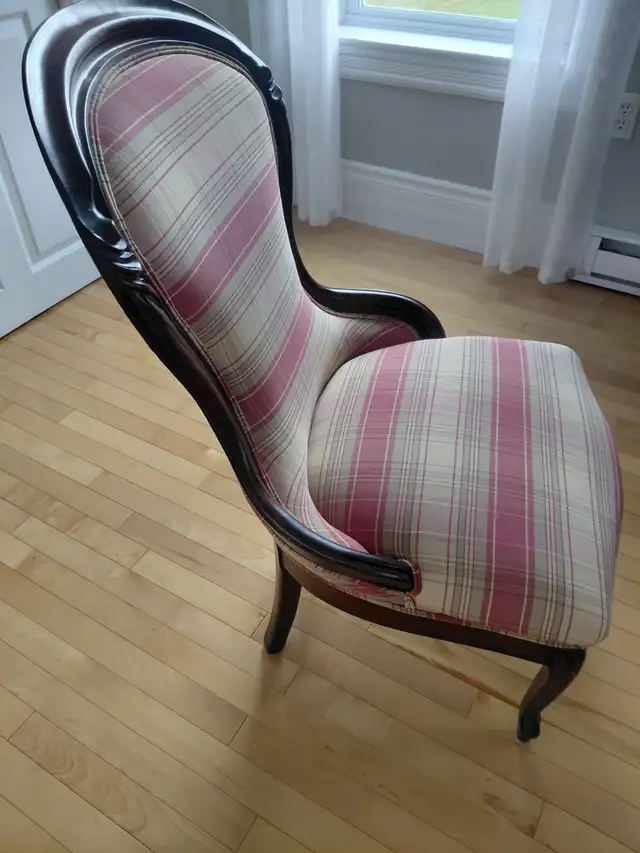 Antique occasional chairs( set of 2) in Chairs & Recliners in Charlottetown - Image 3