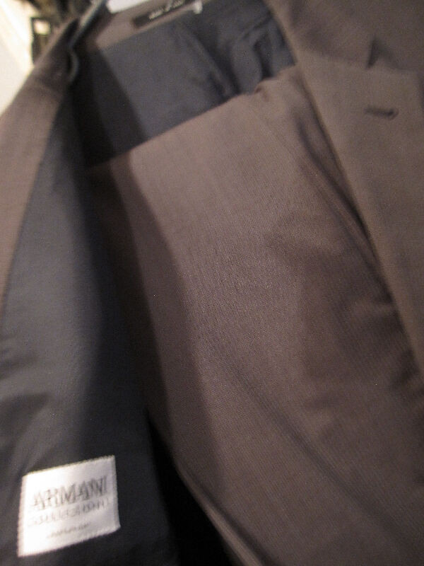 Giorgio Armani Collezioni Suit Made In Italy New in Other in City of Toronto - Image 3