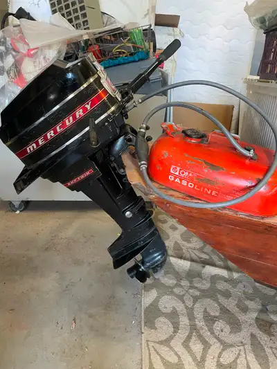 6hp Twin Mercury with gas tank 6137389391 1488 Century road east Manotick 3 km west of the Manotick...