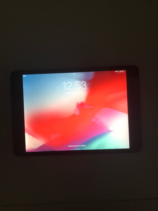 iPad Mini  1st Generation  in iPads & Tablets in Oshawa / Durham Region