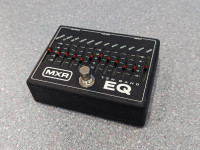 Various guitar pedals - Radial JDX 48 DI, MXR 10-band EQ