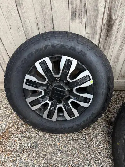 New take off wheels from a 2026 Denali ultimate 3500.