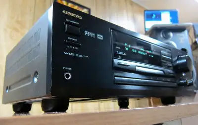 ONKYO TX-DS484 STEREO AV RECEIVER AMPLIFIER PHONO MM !, View more