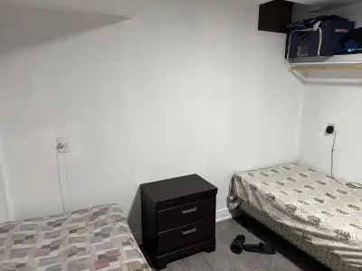 Sharing Room For Rent In Basement