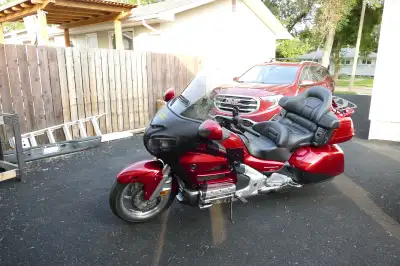 Tires replaced last year new windshield K4 Heated seats and grips reverse power distribution block