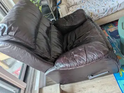 Recliner armchair, View more