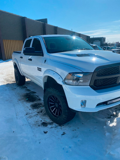 2021 Ram 1500 with 6" Lift