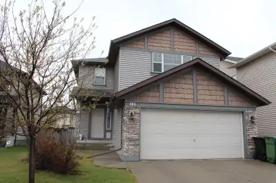 Coze & Convenient 4 Bedroom House for Rent