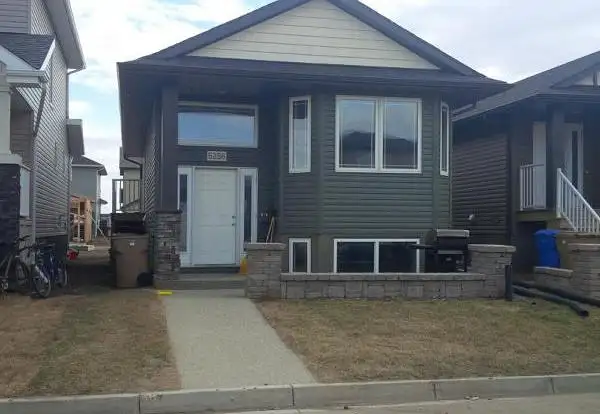 2 Bedroom Harbour Landing Basement Duplex in Long Term Rentals in Regina - Image 2