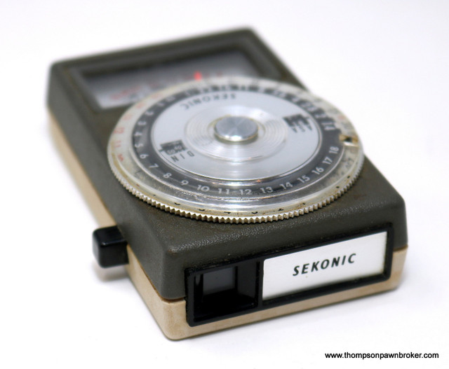 SEKONIC L-216 LIGHT METER in Other in Hamilton - Image 3