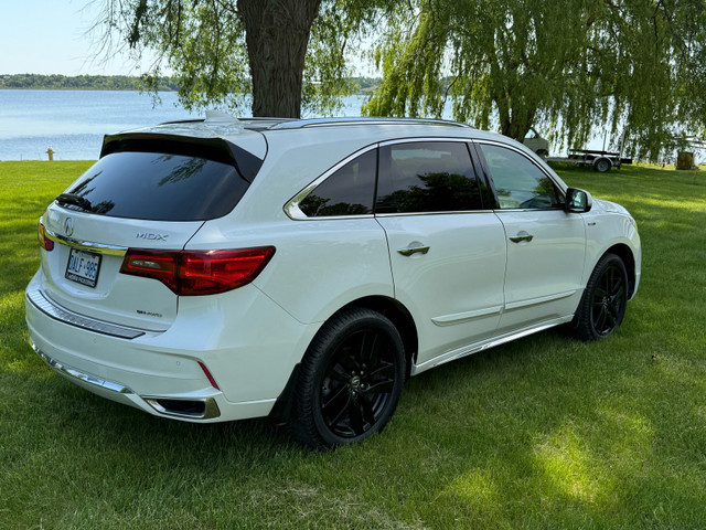Acura MDX SPORT HYBRID ELITE (RARE) in Cars & Trucks in Kawartha Lakes - Image 4